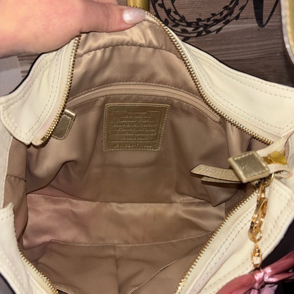 SOLD - Picture 4 of 4